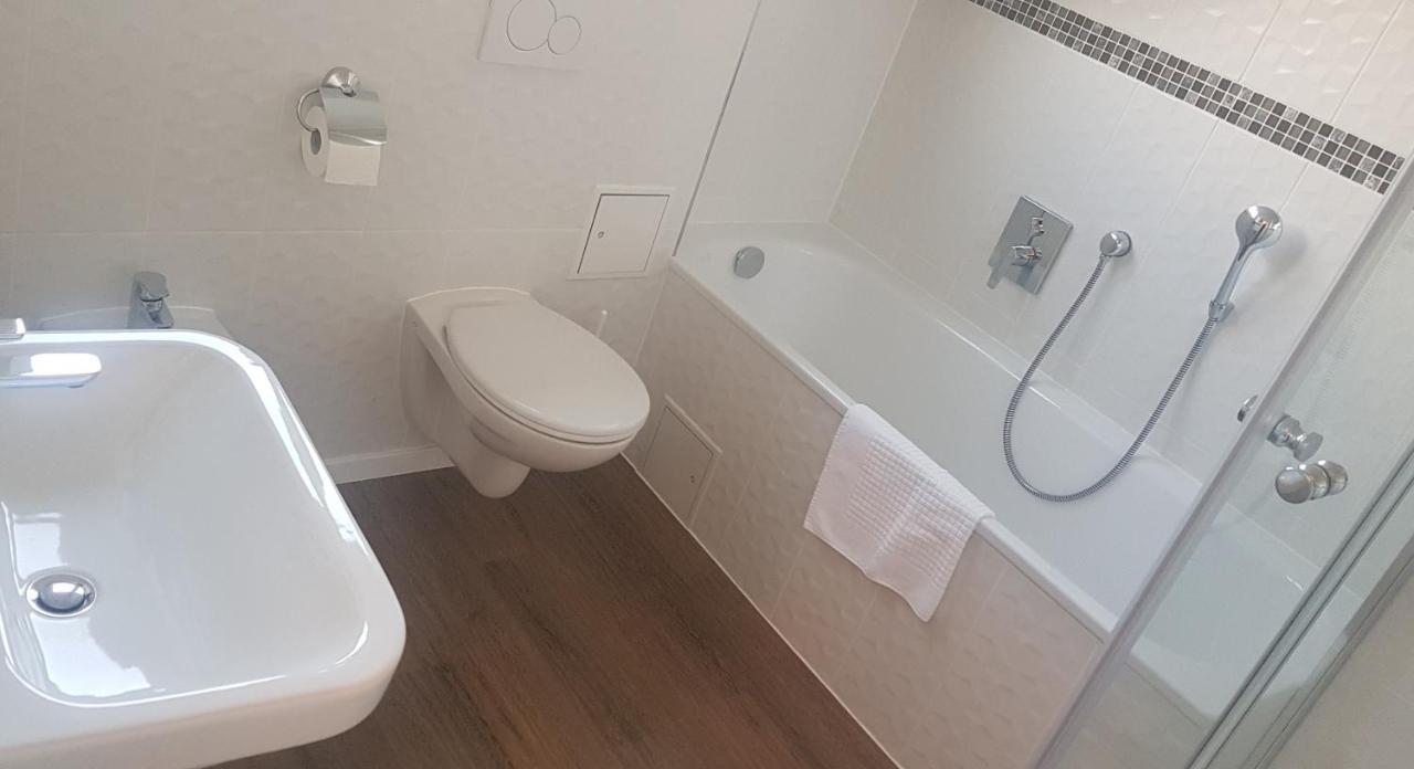 Boutique-Hotel „Altes Rathaus“ Lahnstein Ngoại thất bức ảnh